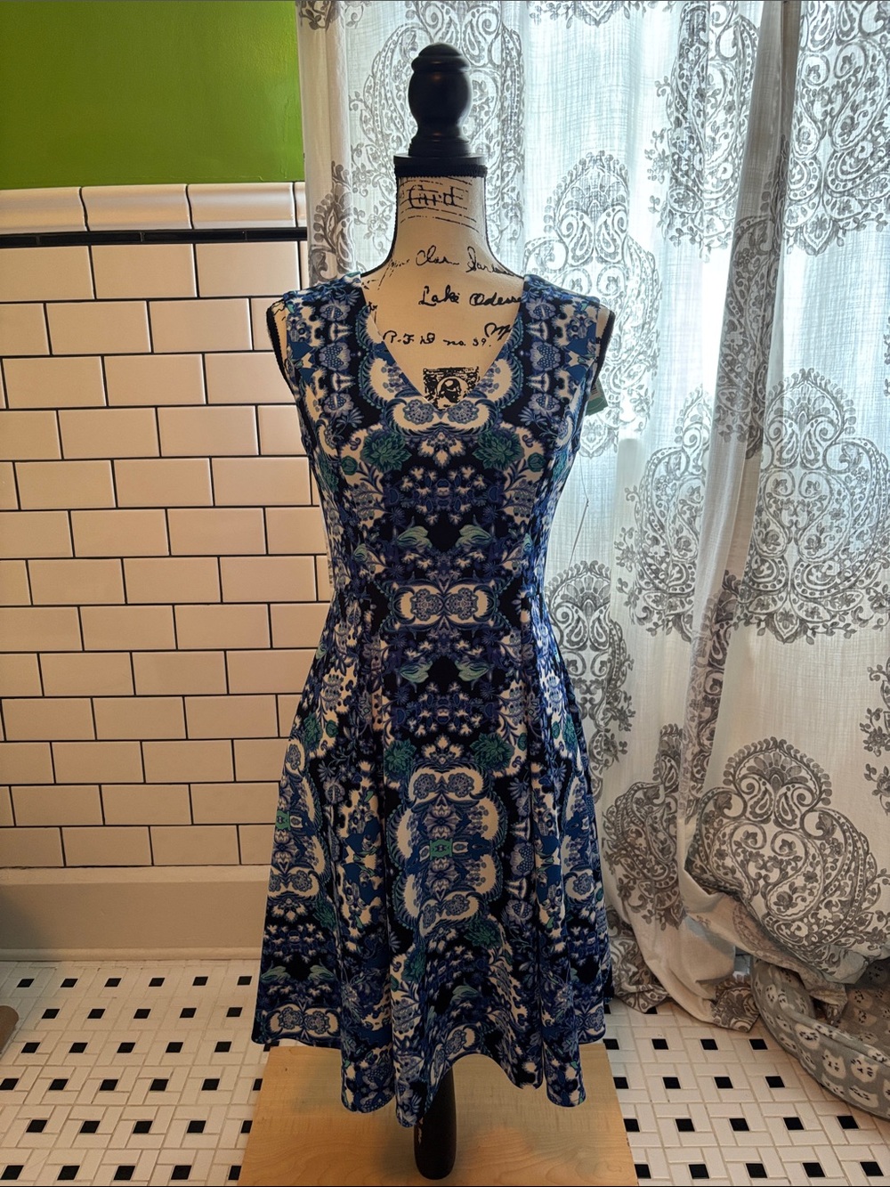 Adorne dress